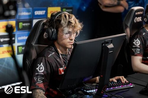 Twistzz